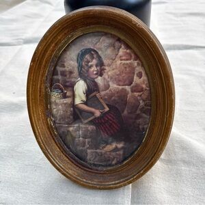 Vintage  Oval Girl Portrait wood Frame in Brown